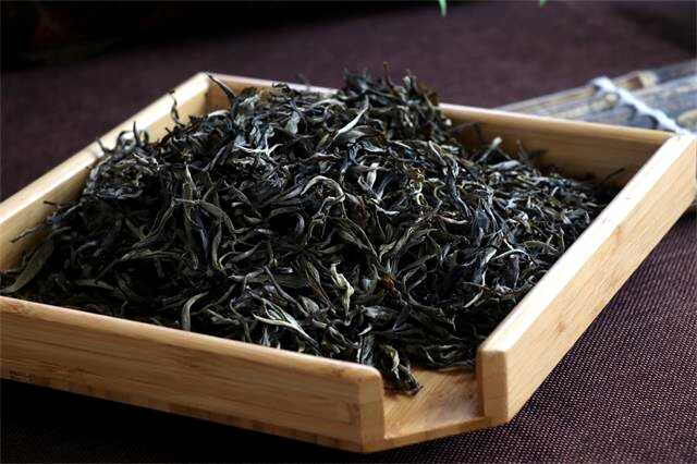 晒青是普洱茶“越陈越香”的关键基础工艺 晒青是普洱茶“越陈越香”的关键基础工艺