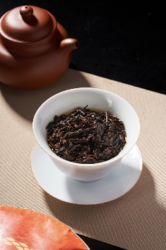金蛇盘锦岁,纳福璇新途 大益盘锦璇金贺岁茶礼上新 brand_alt_mark