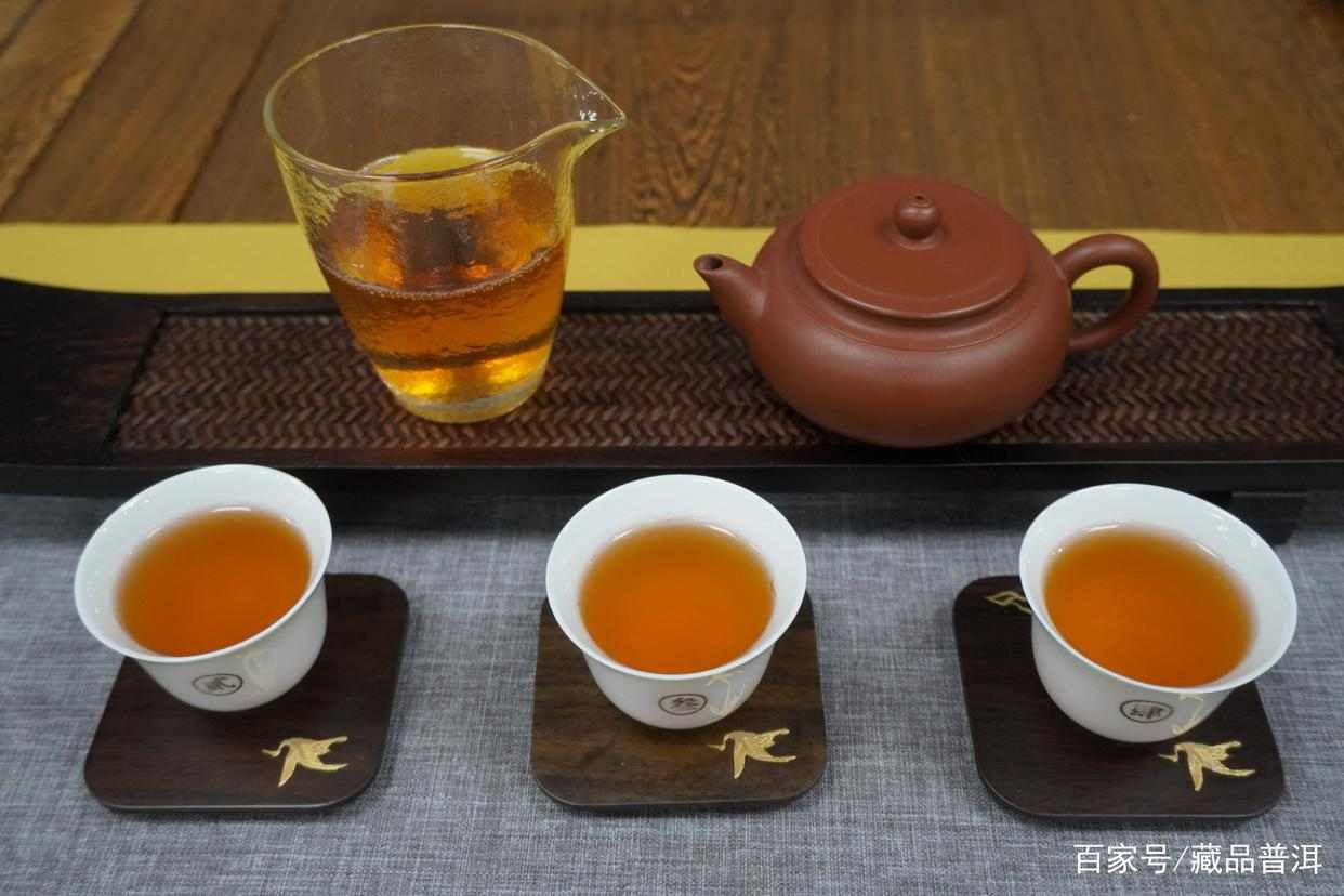 福今珍藏青饼:中高等级普洱茶的卓越品质 福今珍藏青饼:中高等级普洱茶的卓越品质