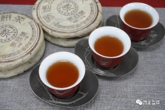 03年易昌号名茶介绍!易昌号大饼、易昌号小饼、易昌号沱茶 03年易昌号名茶介绍!易昌号大饼、易昌号小饼、易昌号沱茶