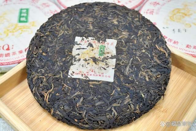 2005南峤双狮号502批烟韵纯正,白菜味茶香独特 2005南峤双狮号502批烟韵纯正,白菜味茶香独特