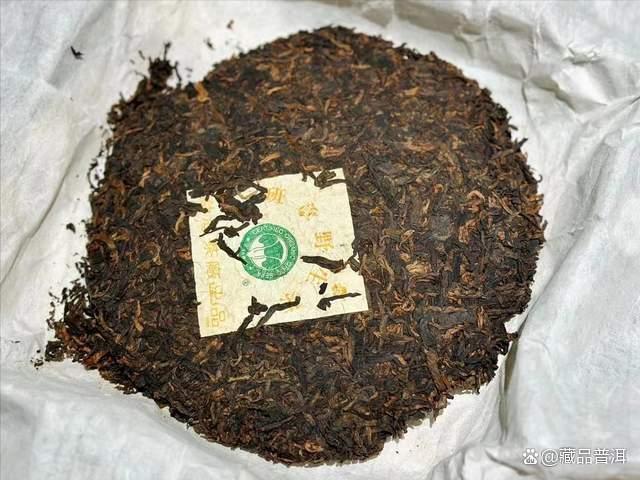 班章大白菜熟茶三款经典对比：大一号、大二号、特二号解析