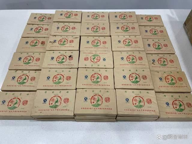 2006年布朗青砖：小砖大能量，中期茶佳选