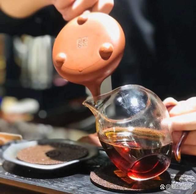 99易昌号宋体精品：野生易武纯料标杆茶品