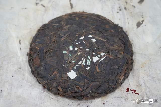 昌泰2003年易昌号小饼：20年干仓，易武老茶品质转化的里程碑