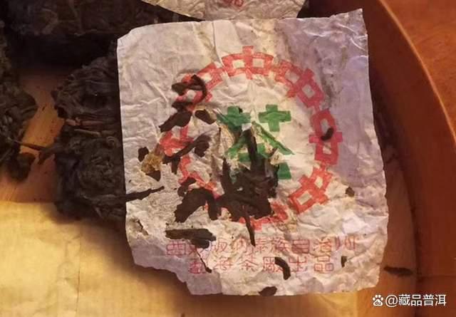 88青饼大概多少钱一饼？行情高达18W，这些辨识特征请记住！