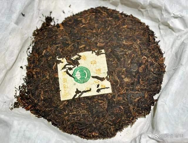 老班章熟茶口感特点怎么样？以茶王之姿，问鼎熟茶巅峰！