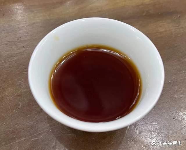 老班章熟茶口感特点怎么样？以茶王之姿，问鼎熟茶巅峰！