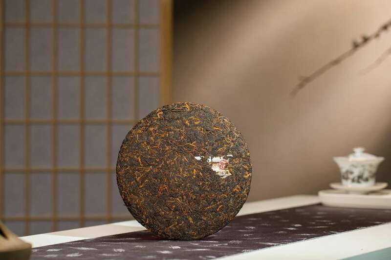 陈醇甜润 悦养身心 兴海茶 布朗乔木饼茶 brand_alt_mark