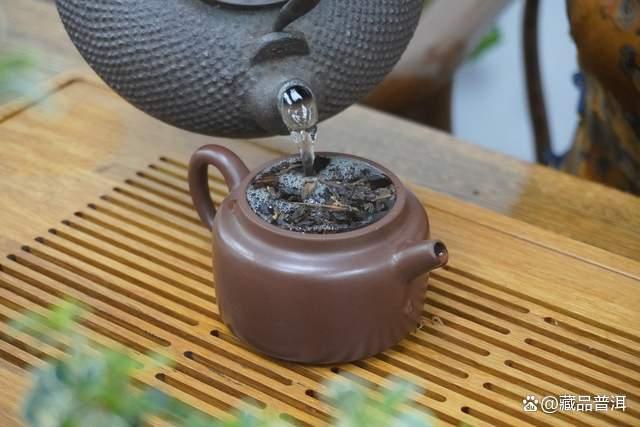 冲泡普洱老茶的方法有哪些?这5大步骤,第2点没做好,毁一泡茶 冲泡普洱老茶的方法有哪些?这5大步骤,第2点没做好,毁一泡茶