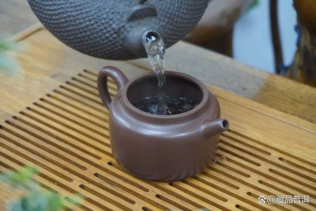 冲泡普洱老茶的方法有哪些?这5大步骤,第2点没做好,毁一泡茶 冲泡普洱老茶的方法有哪些?这5大步骤,第2点没做好,毁一泡茶