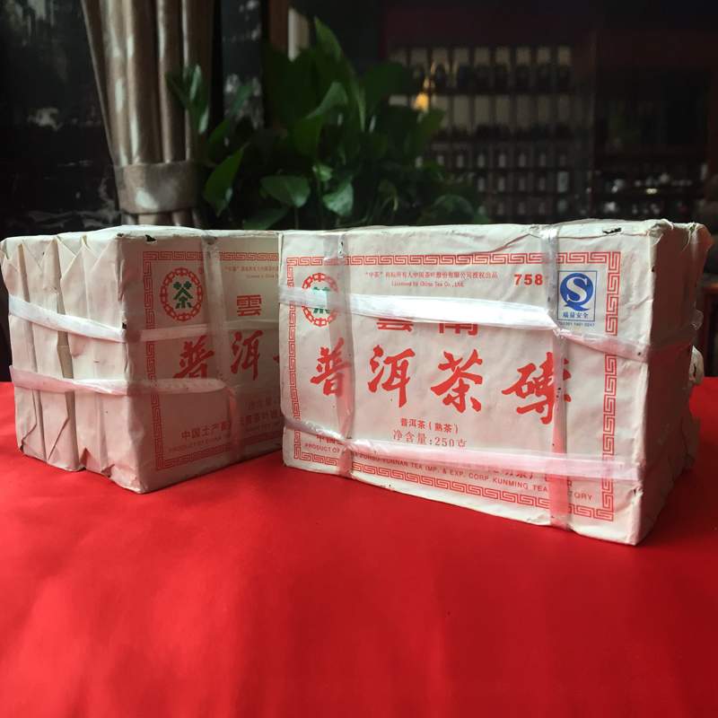 普洱熟茶选购指南：品牌、陈期与发酵地挑选标准