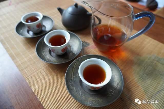 2001年中茶简体云7542辨识技巧与薄纸厚纸版区别