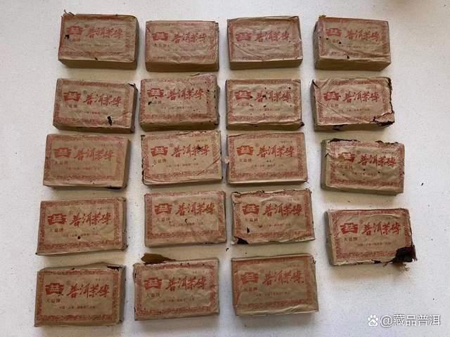 大益1994年熟茶砖的历史背景与鉴赏要点