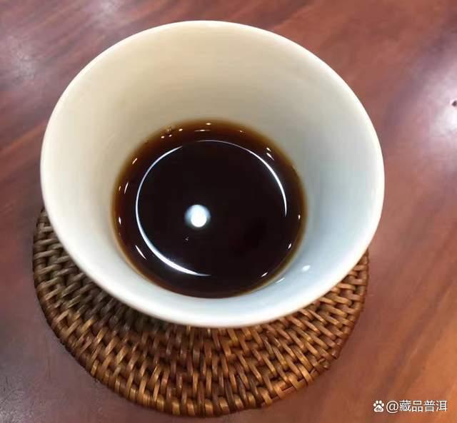 2003年紫大益7572熟饼：普洱经典配方醇厚转化品鉴