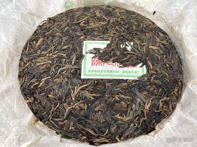 2011年陈升一号普洱茶品鉴攻略，十年陈化口感醇厚回味悠长