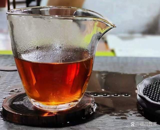 99易昌号黄片砖品鉴体验 野生易武大树茶的山野风范