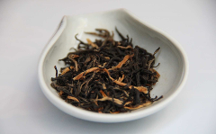 英德红茶.png