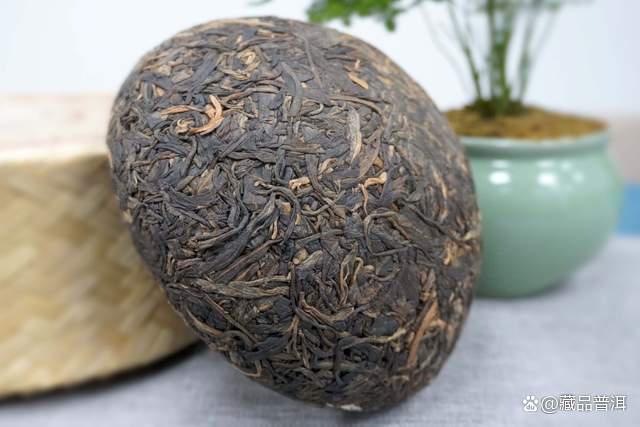 2015年福今珍藏青沱深度解析，高端普洱茶收藏价值揭秘