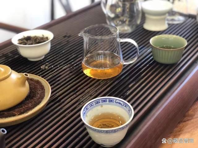 2012年澜沧古韵野香品鉴 邦崴古树茶的山野霸气 2012年澜沧古韵野香品鉴 邦崴古树茶的山野霸气