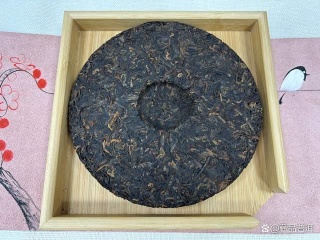 大益1801早春乔木熟饼深度评测:经典复刻高端熟茶品鉴 大益1801早春乔木熟饼深度评测:经典复刻高端熟茶品鉴