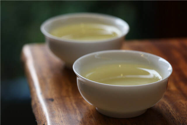 茶商困境:为什么做茶越来越难赚钱反而积压大量库存 brand_alt_mark