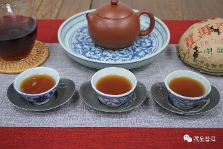 勐海茶厂2005年V93熟沱十年磨一剑深度解析