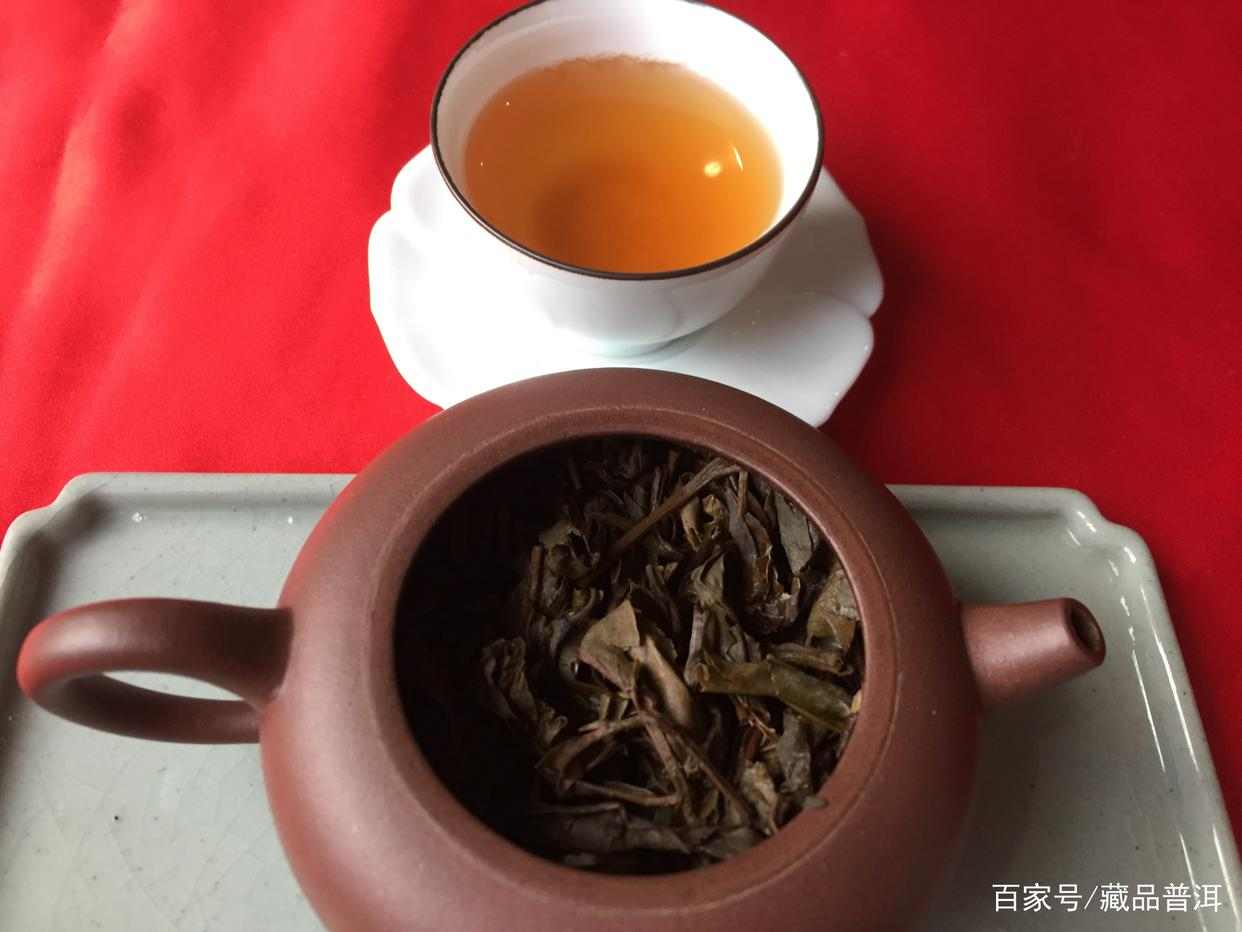 蓝印圆茶的传奇历史与独特魅力解析