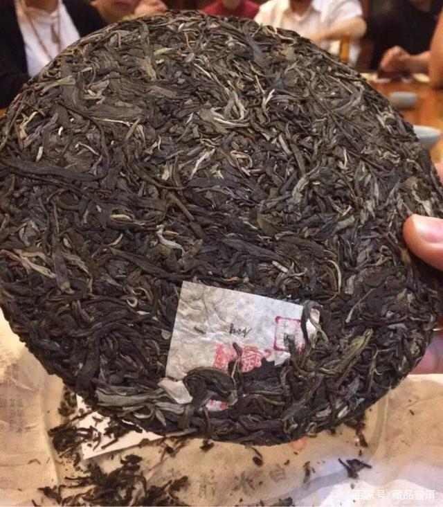 宋聘号易武麻黑普洱茶深度解析,百年茶王传承经典品质 宋聘号易武麻黑普洱茶深度解析,百年茶王传承经典品质