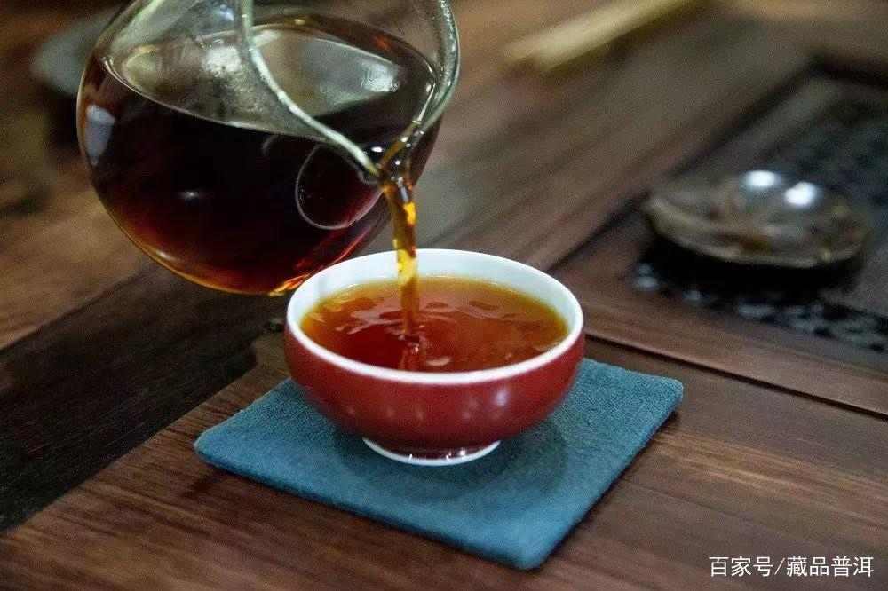 92方砖与96方砖区别详解，教你快速辨别两款经典普洱茶