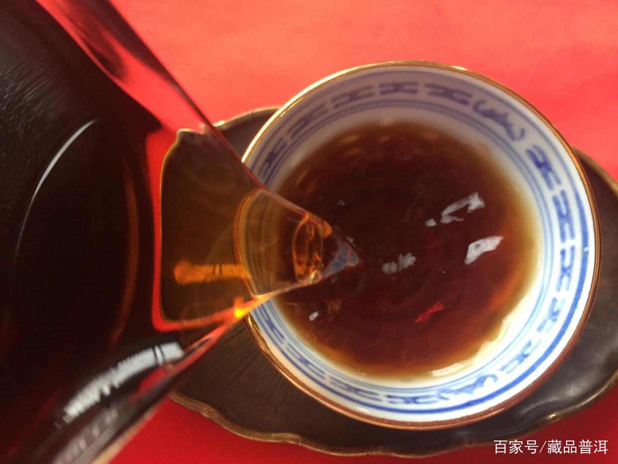 2006年7581熟茶砖与2007年对比分析，辨别真品技巧全解