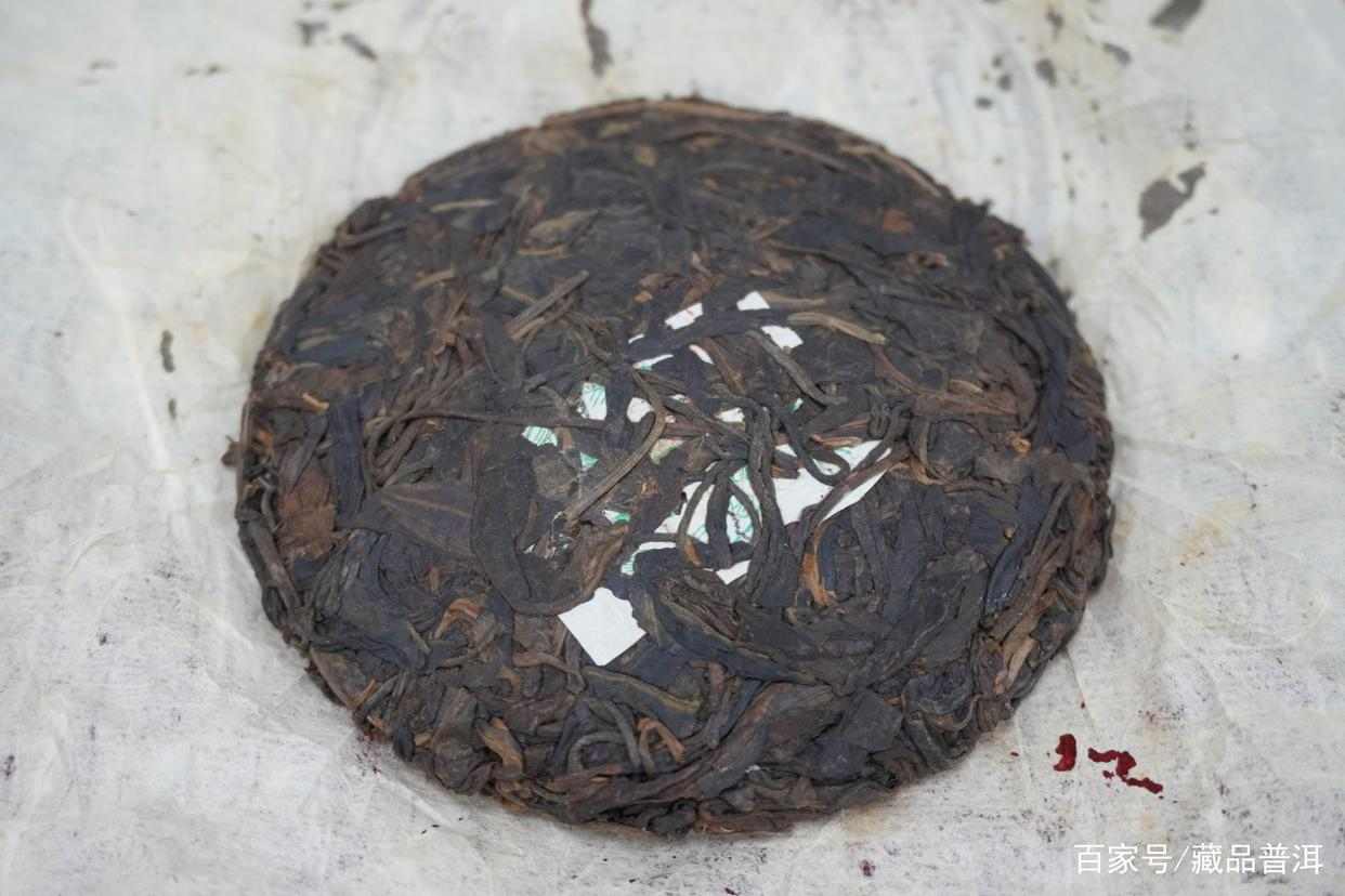 2003年易昌号小饼深度解析,易武茶标杆产品的收藏价值 2003年易昌号小饼深度解析,易武茶标杆产品的收藏价值