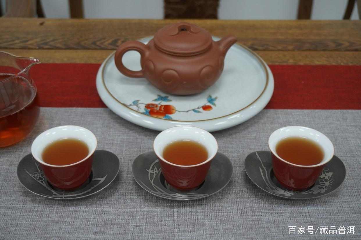 2003年易昌号小饼深度解析,易武茶标杆产品的收藏价值 2003年易昌号小饼深度解析,易武茶标杆产品的收藏价值