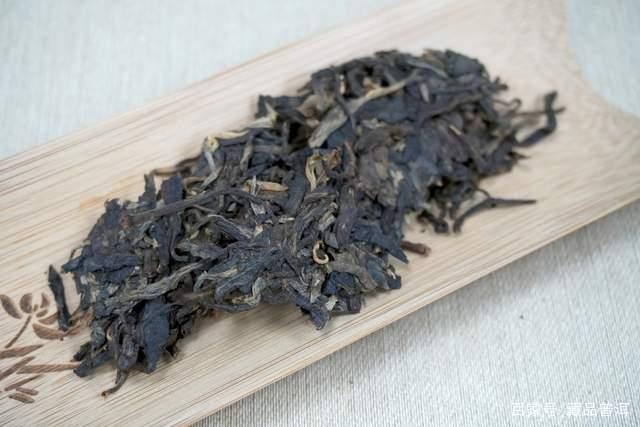 普洱茶收藏冲泡全攻略：选茶存茶品饮技巧详解