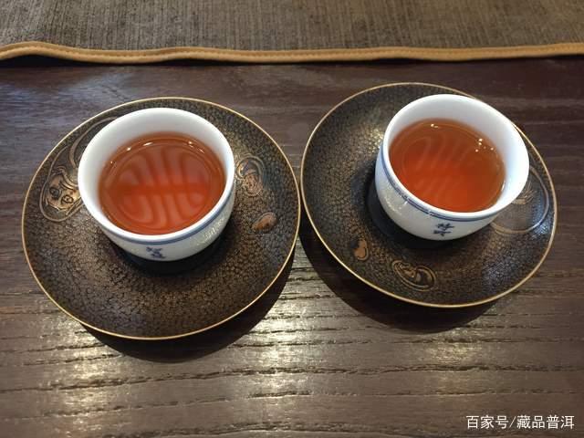 2001年下关铁饼，云南七子饼茶的杰出代表，详解包装防伪细节