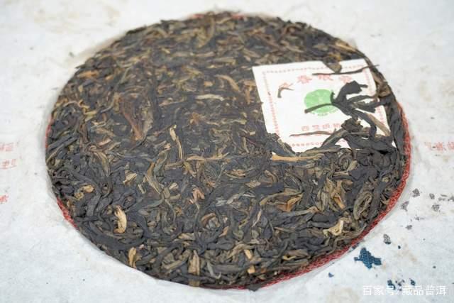 普洱茶紧压茶vs散茶哪个更好？制作工艺与储存优势对比分析
