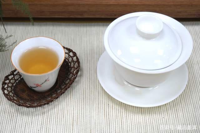 普洱老茶品饮价值解析：存放年限与收藏投资前景
