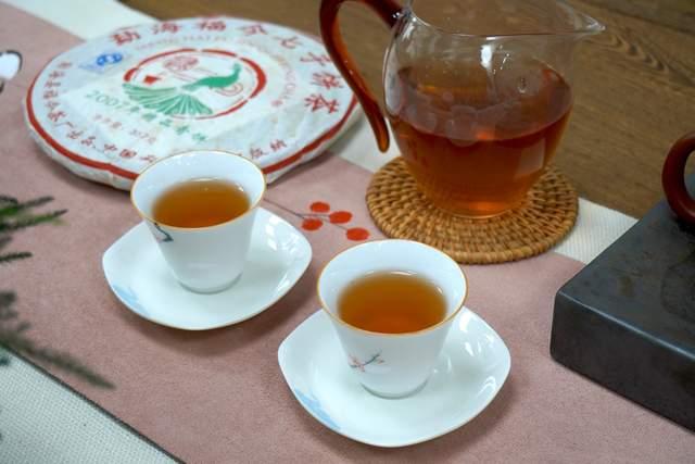 福今普洱茶多少钱？福今茶好喝吗？702批福今精品青饼评鉴