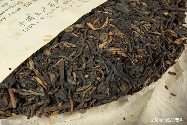 88青饼传奇揭秘：从7542唛号到普洱茶经典的华丽蜕变