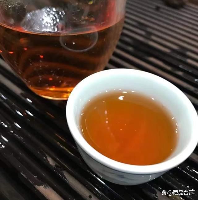 勐海茶厂创新花香型茶品：茉莉香普洱茶解析