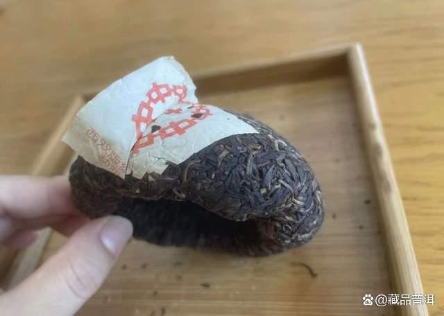 �勐海茶厂红印高级沱茶珍藏品鉴