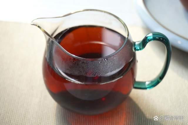 大益7592熟茶品质与7572对比分析