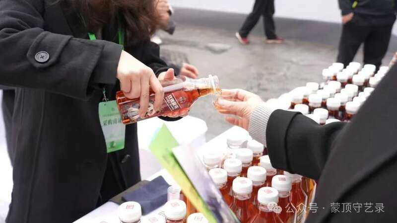 非遗创新潮:传统技艺焕发新生机 蒙顶山茶:千年技艺的破圈与创新