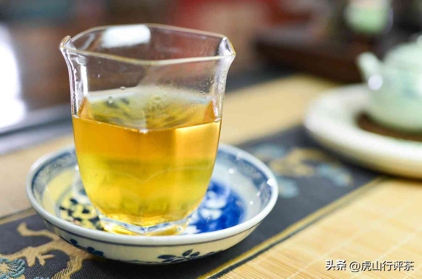 班章青饼三年转化评测 香气与喉韵持久度解析