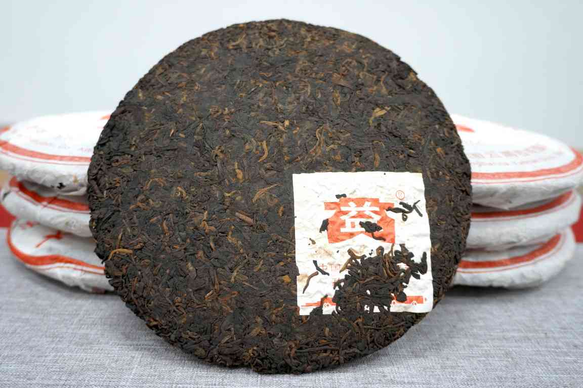 普洱熟茶选购四要点：发酵工艺、仓储、汤色与叶底