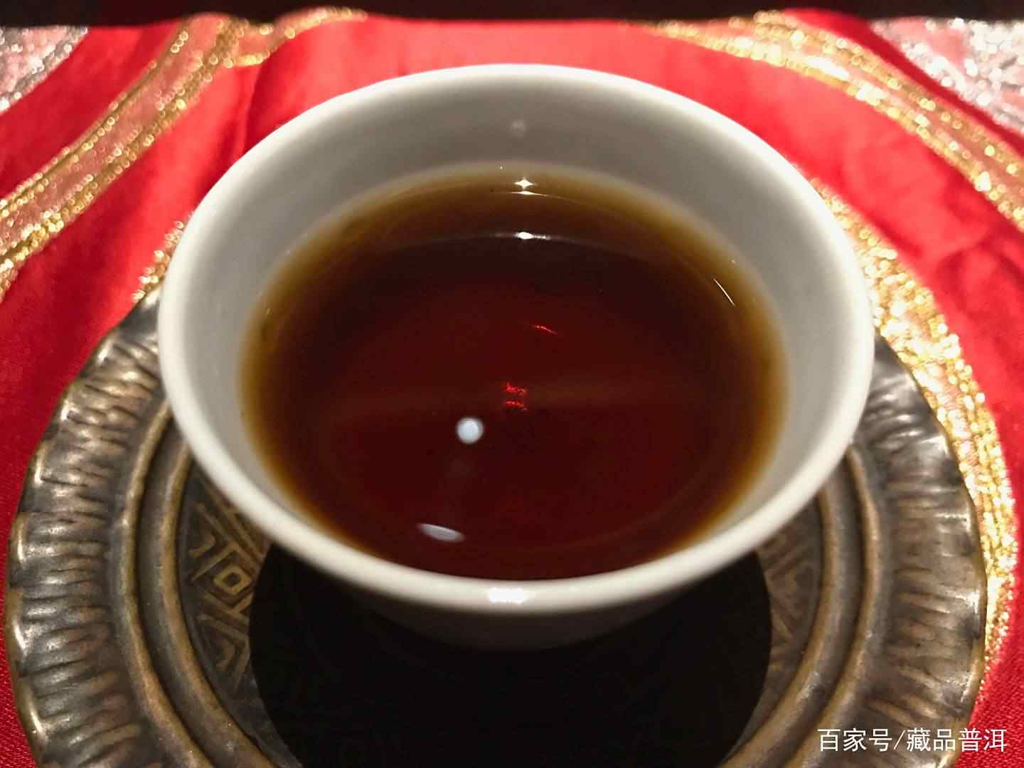 老生茶与熟茶如何区分?品鉴亮点解析 老生茶与熟茶如何区分?品鉴亮点解析
