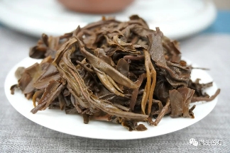 稀有勐海千年乔木古茶特点解析：烟香沉稳回甘持久