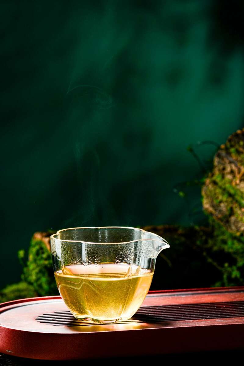 景迈山古茶林兰香蜜韵陈化轨迹解析 澜沧古茶景迈山的春天,该是001味的