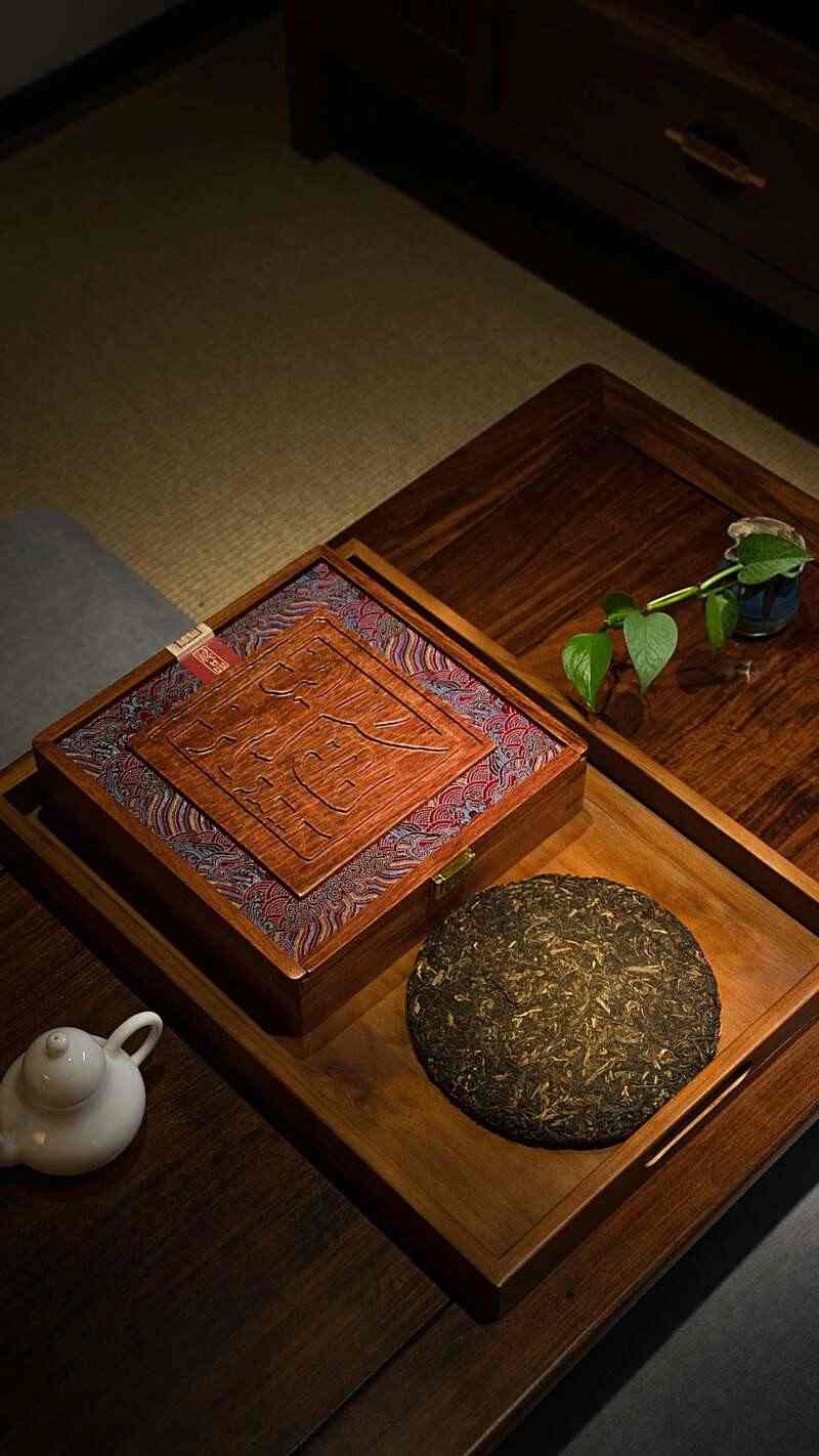 年份普洱茶市场升级:三重评价体系引领规范 时光酝酿 岁月陈香 中茶年份九十年代老茶-神品 普洱茶(生茶)紧压茶