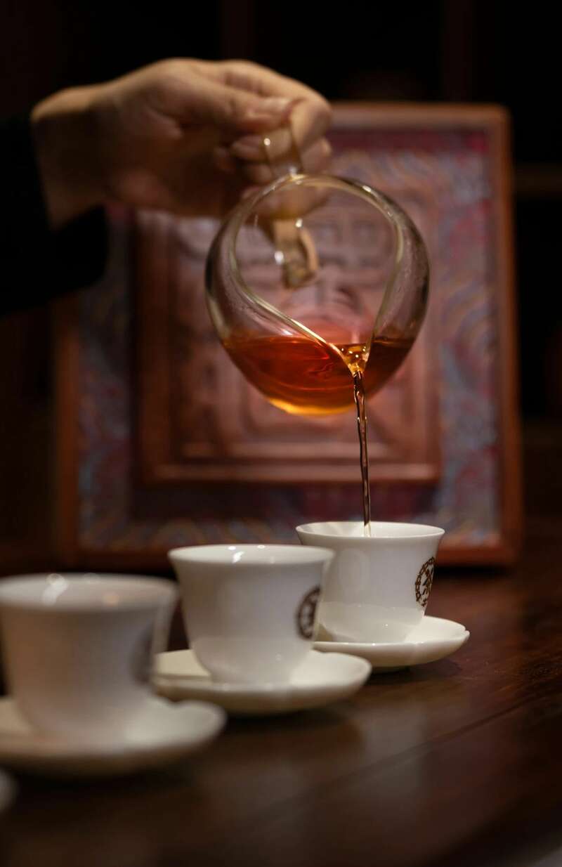 年份普洱茶市场升级:三重评价体系引领规范 时光酝酿 岁月陈香 中茶年份九十年代老茶-神品 普洱茶(生茶)紧压茶